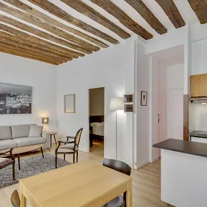 Apartment For Work In Center, Paris